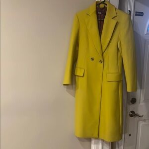 Zara Yellow Trench Coat with Timeless Tailored Elegance